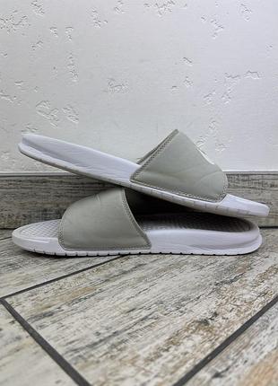 Nike slide 5
