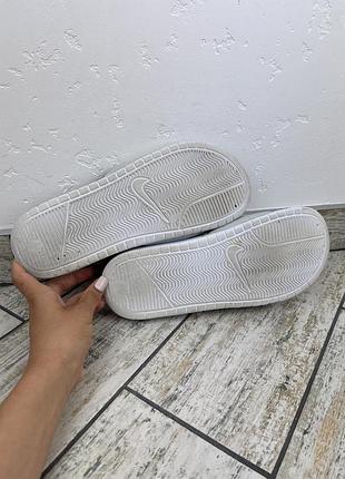 Nike slide 6