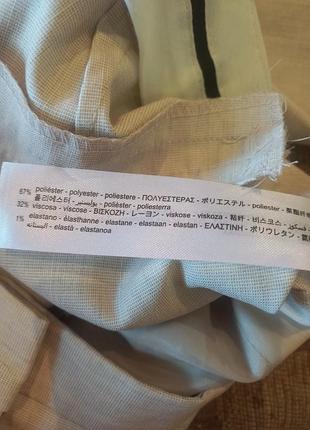 Женские классические брюки zara  слегка зауженного кроя, укороченные, со средней посадкой, потайной застежкой на поясе и врезными боковыми карманами s 9