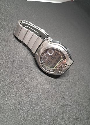 Casio w 752
