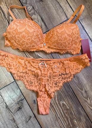 Комплект кружевной 85а и xl s.oliver