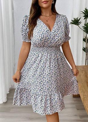 Сукня в квітковий принт shein l