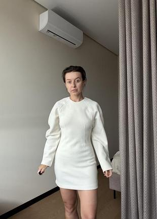 Молочное теплое платье zara