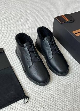 Чоловічі утеплені зимові кросівки з натуральної шкіри та овчини zegna