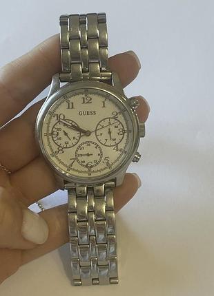 Годинник guess