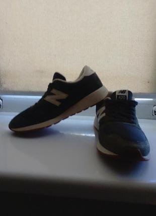 Продам кроссовки new balance 7