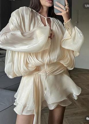 Бежева сукня 3