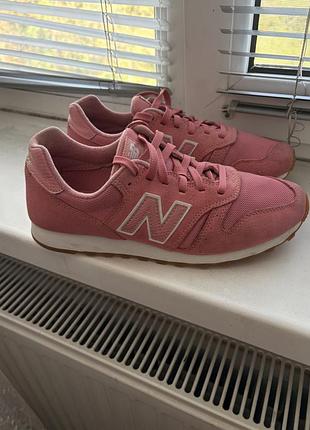 Кросівки new balance