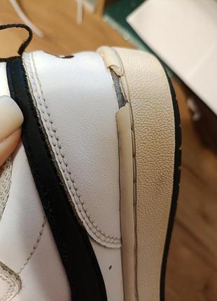 Кроссовки nike кожаные 9