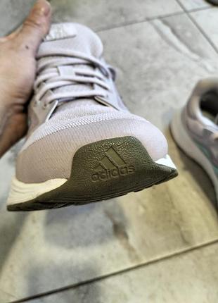 Оригинальные женские кроссовки adidas в идеальном состоянии. 7