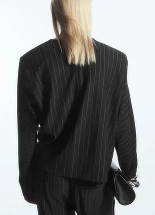 Топ женский cos pinstriped draped top / s,м,l 6