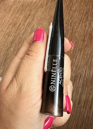 Подводка для глаз ninelle acento metallic liquid eyeliner с эффектом металлик