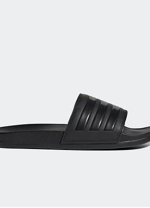 Adidas пантолети слайдери шльопанці чорного кольору унісекс