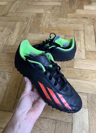 Сороканіжки adidas 36(2/3)