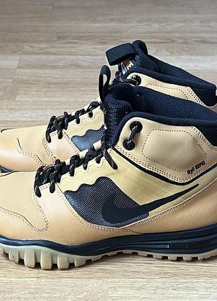 Новые кожаные ботинки nike оригинал 37,5 размер