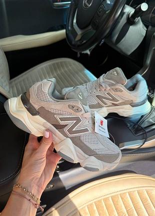 New balance 9060 беж коричневі