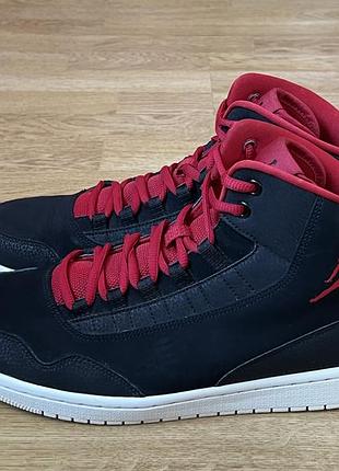 Кроссовки nike jordan оригинал в отличном состоянии 45 размер