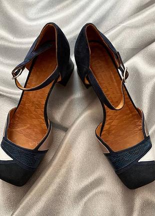 Дизайнерські шкіряні босоніжки на каблуку р 38