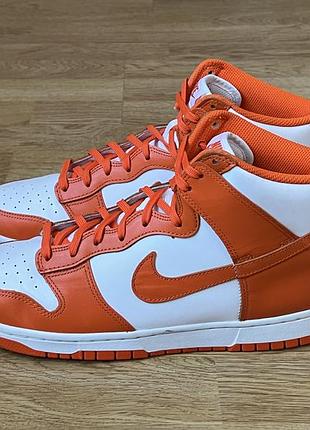 Кожаные кроссовки nike dunk оригинал в новом состоянии 44,5 размер