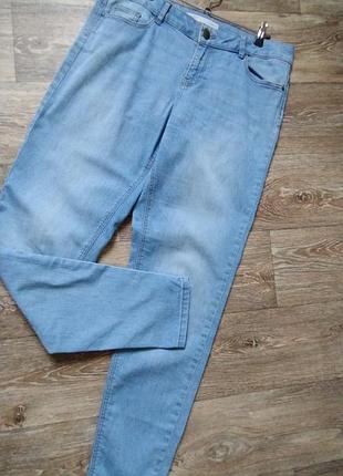 Джинси 👖 жіночі, розмір вказаний 12 , модель skinni  ,відомого бренду.
