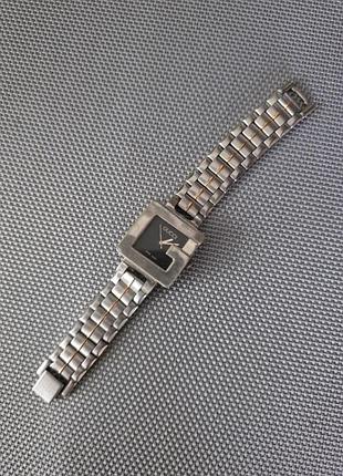 Винтажные часы gucci