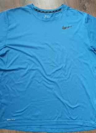 Футболка для тренування nike dri fit