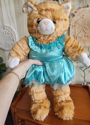 Оригінальна м'яка іграшка руда кішечка в бірюзовій сукні — build-a-bear workshop