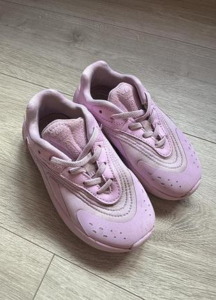 Кросівки adidas 28 розмір