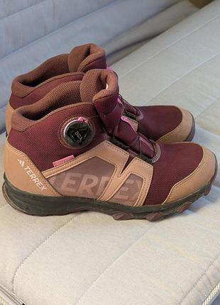 Ботинки детские adidas terrex 36 р. треккинговые туристические