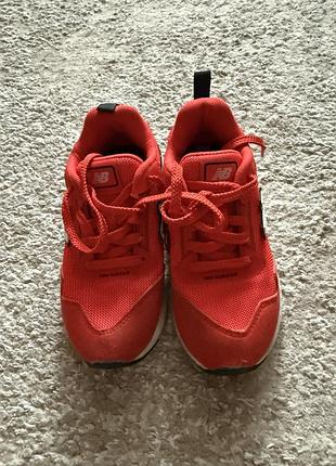 Дитячі кросівки new balance