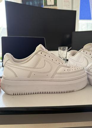 Nike court 37,5 (23,5 см)