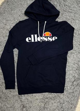 Оригінальна чорна кофта ellesse стан нової вдягав 3 рази не вигорівша за замірами-питаннями та додатковими фото в особисті повідомлення