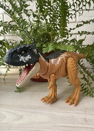 Фигурка динозавра скорпиовенатора из серии jurassic world roar strikers от mattel