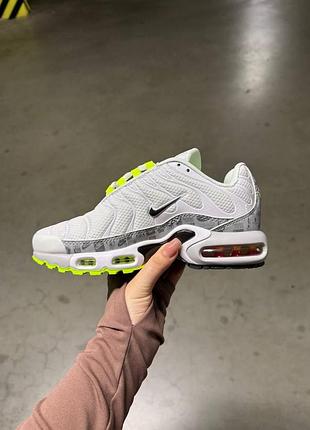 Nike tn white electric 2