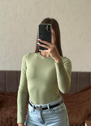 Боді оливкового кольору