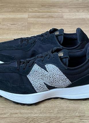Замшевые кроссовки new balance оригинал в идеальном состоянии 41,5 размер