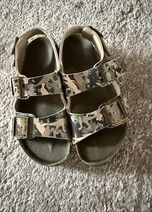 Босоніжки дитячі birkenstock