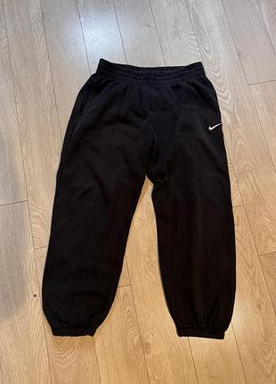 Чорні штани nike