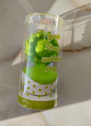 Прорезыватель-неваляшка dimpl wobl  fat brain 2