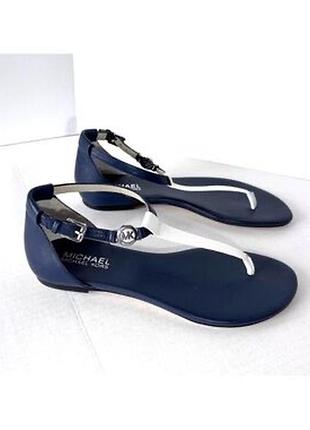 Босоніжки michael kors thong plate sandals