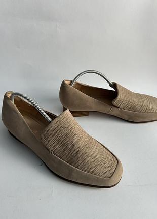 Нові жіночі шкіряні лофери від clark’s