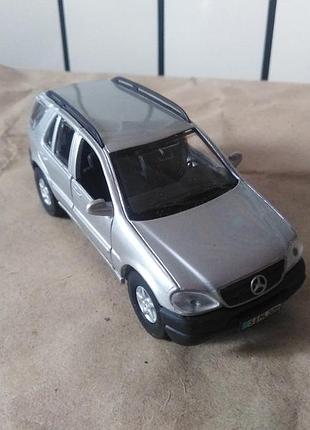 Мерседес мл320 mercedes ml 320 машинка джип метал 1999