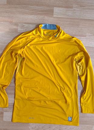 Желтый лонгслив nike pro combat 2