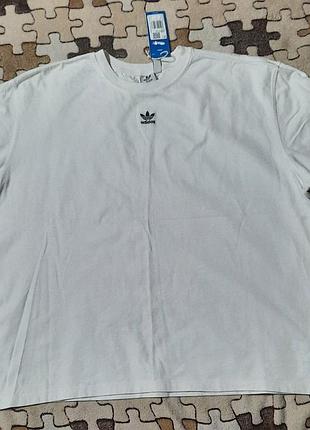 Нова оверсайз футболка adidas originals essentials boyfriend tee біла xl оригінал