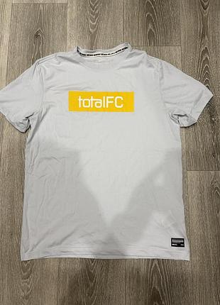 Футболка nike total fc , у сірому кольорі , в розмірі м