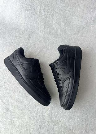 Кросівки фірми nike 40 розміру за устілкою 26 см