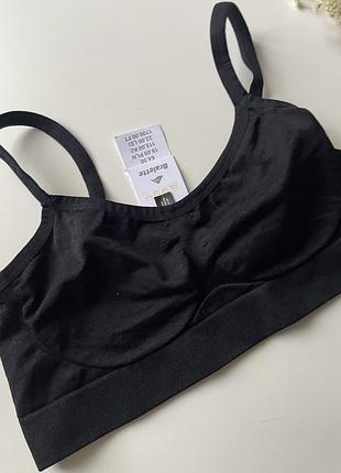 Топ чорний безшовний з нейлону primark