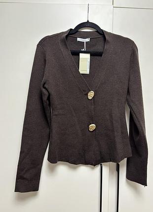 Продам нову кофтинку на ґудзиках