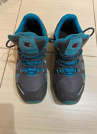 Треккинговые женские кроссовки (полуботинки) mammut