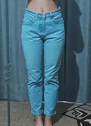 Джинсы женские levi's s-m